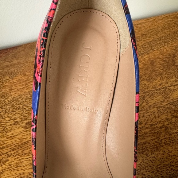 J Crew - Leather Pumps - Blue Floral - Size 7 - Picture 5 of 7